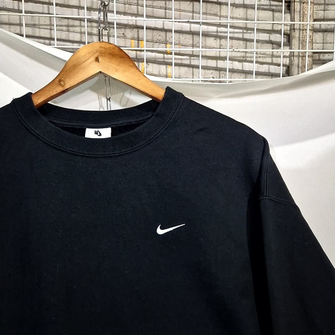 나이키 nrg 솔로스우시 맨투맨 상품이미지2