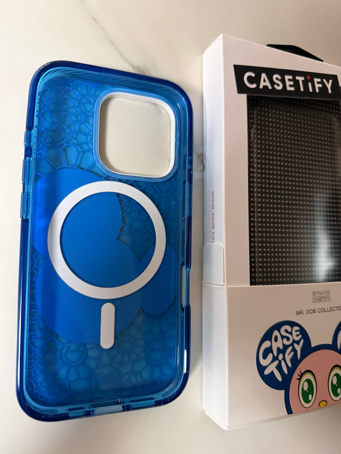 (한정판 화이트링) 무라카미 x 케이스티파이 16프로 도브 컬렉션 상품이미지4