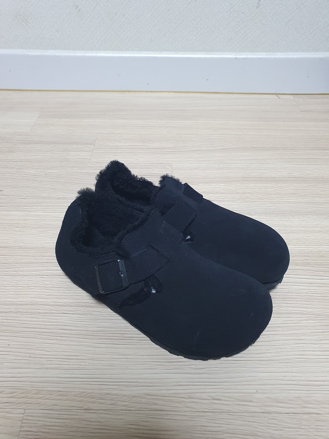 버켄스탁 런던 시어링 블랙 225 상품이미지2