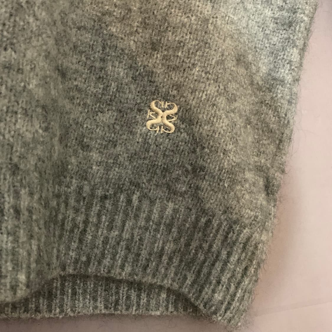 M SATUR 세터 24 에센 투 톤 모헤어 블렌드 니트 상품이미지4