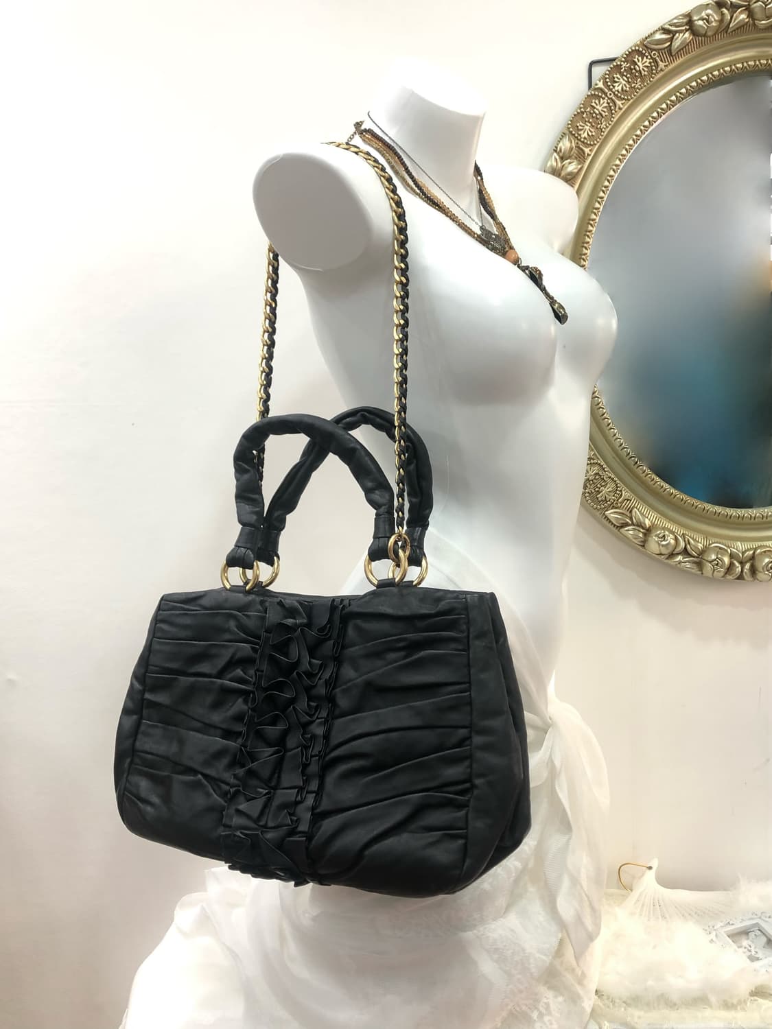 black front shirring shoulder bag 상품이미지3