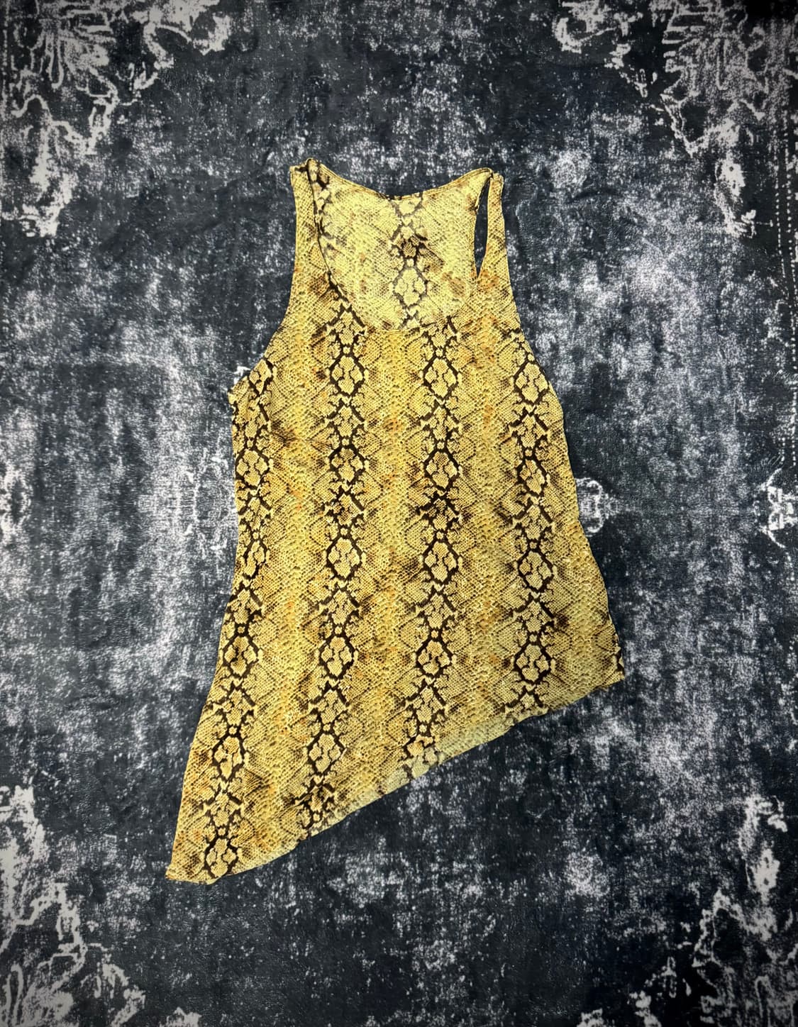 Python tank top 상품이미지1