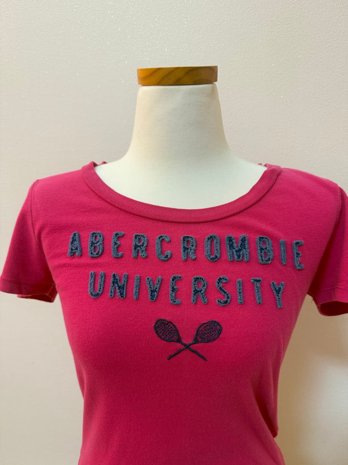 아베크롬비 핑크 딱붙 반팔티 상품이미지4