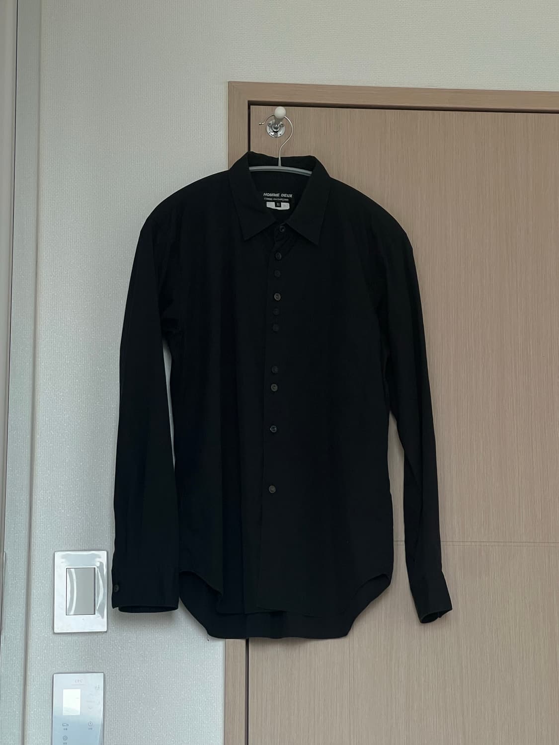 꼼데가르송 옴므 듀스 멀티 버튼 디테일 셔츠 상품이미지2