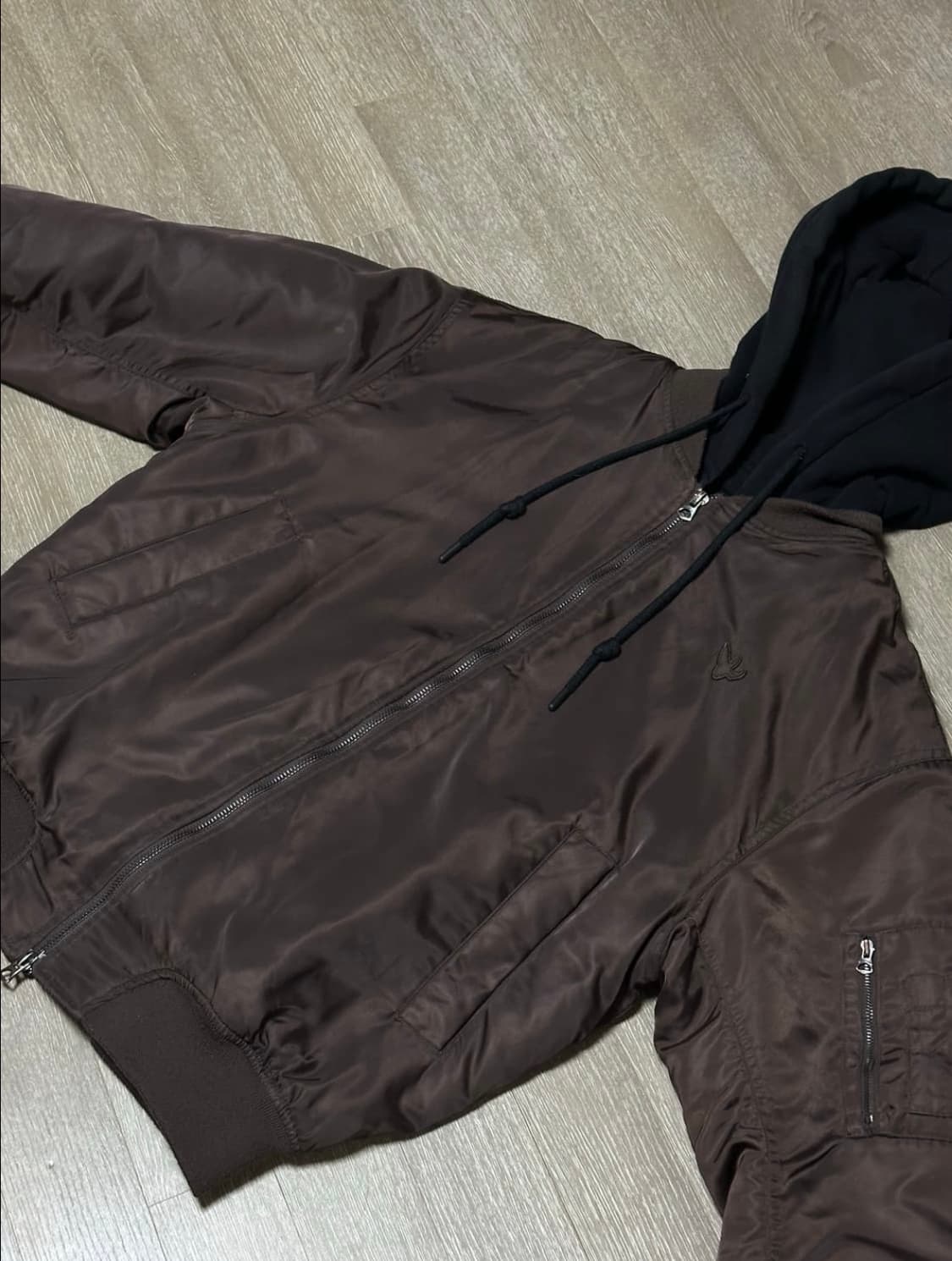 와릿이즌 디테쳐블 후디드 MA-1 점퍼 브라운 상품이미지3