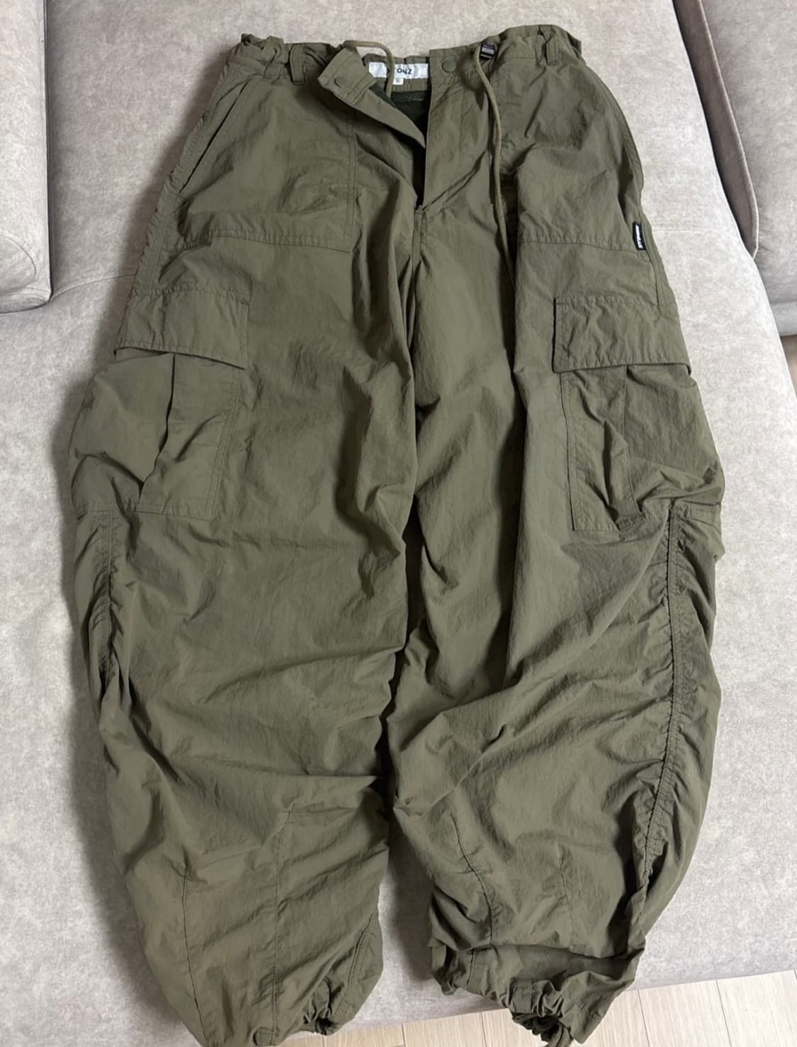 XTONZ 셔링 카고 팬츠 S KHAKI 상품이미지3