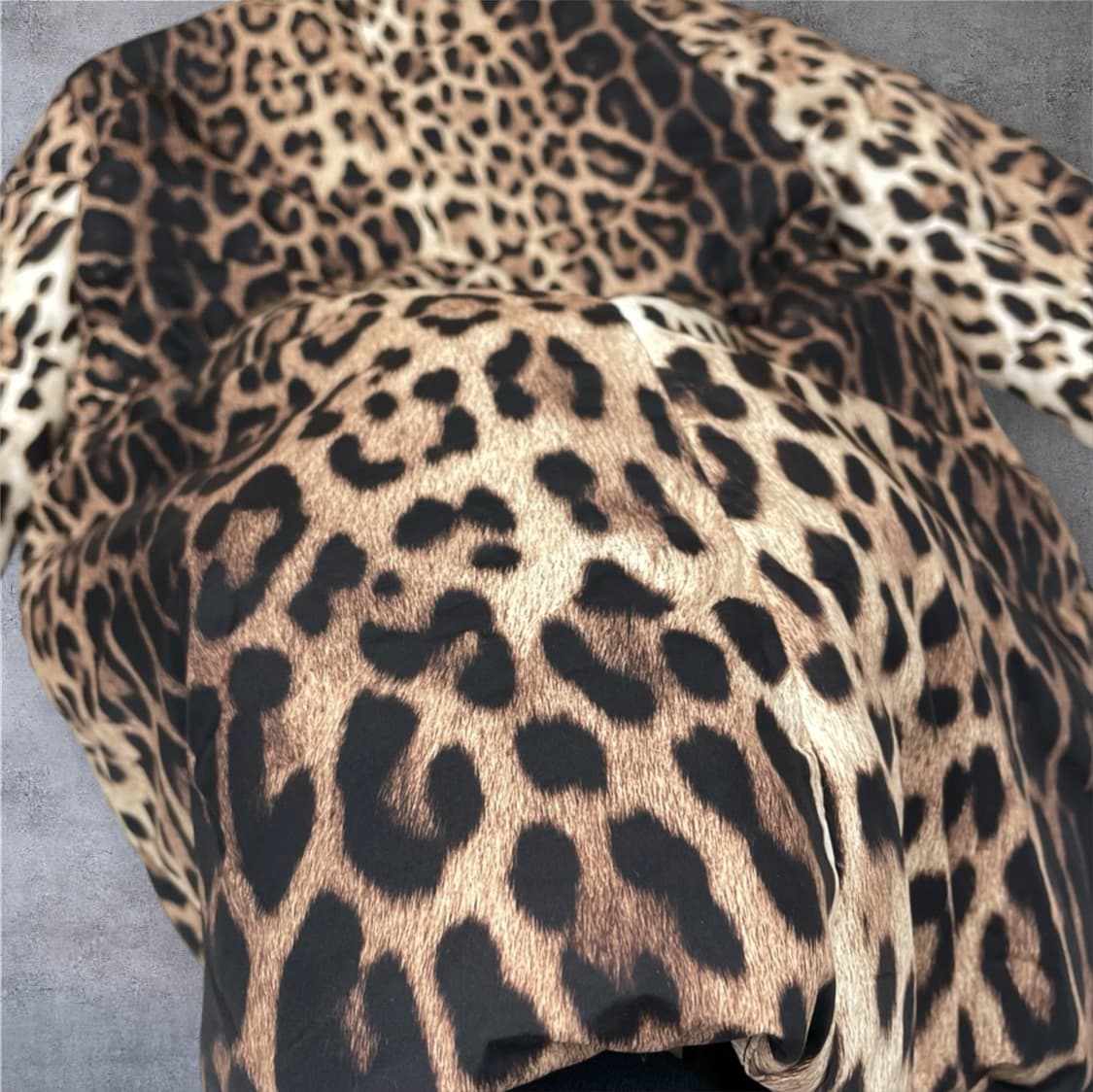 모스키노 Moschino 레오파드 프린팅 롱 패딩 코트 38 상품이미지7