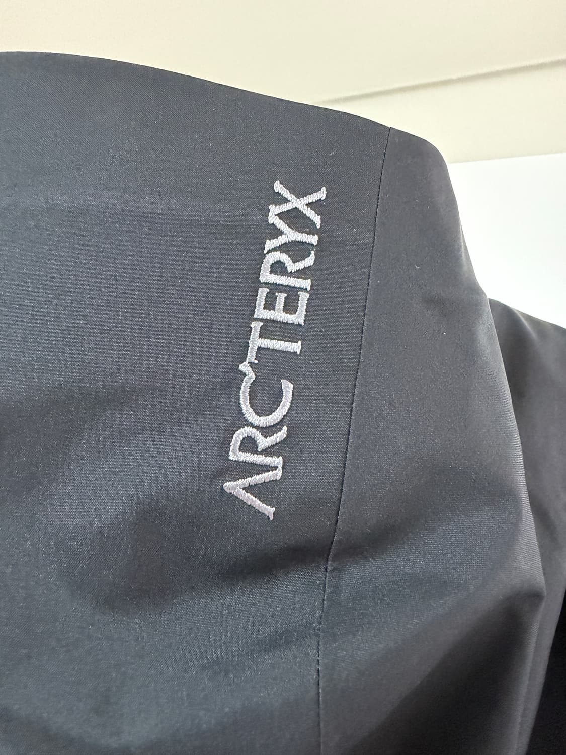 아크테릭스 아톰 백화점판 새제품급 상품이미지4