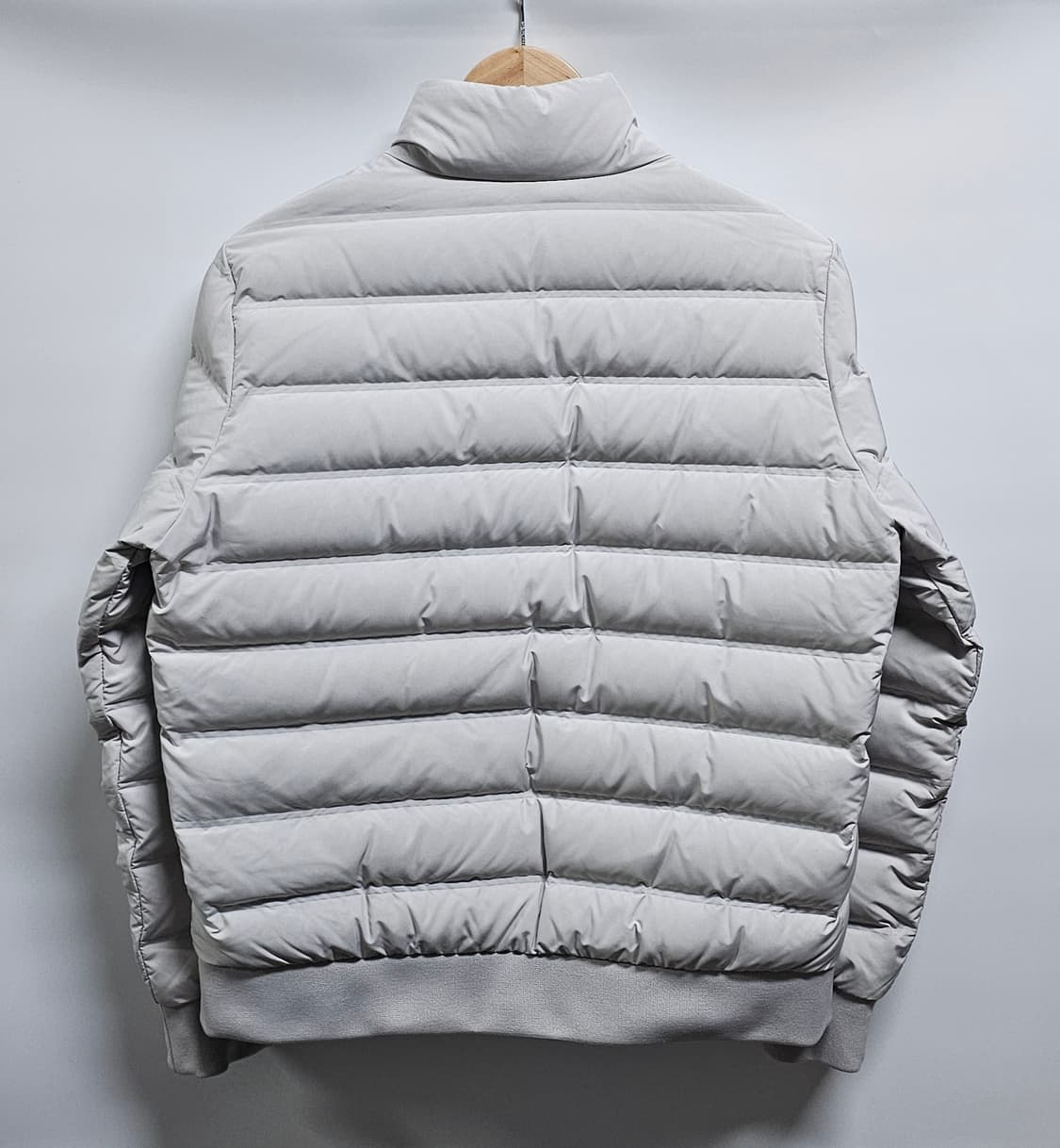 게스 여성 덕다운 경량패딩 S 상품이미지2