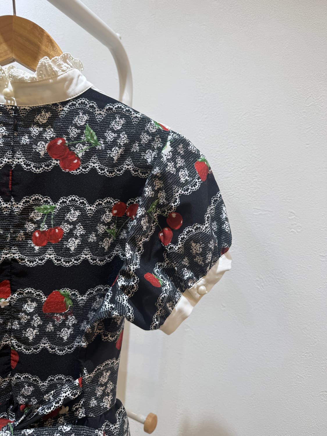 Vintage cherry ops 상품이미지5