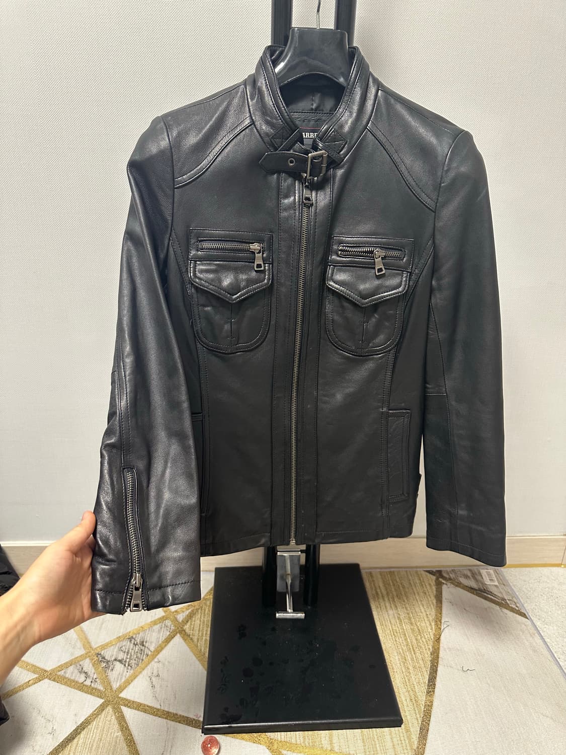 Carrera  리얼  이태리,양가죽 자켓 블랙 - 85사이즈 상태좋음 상품이미지3