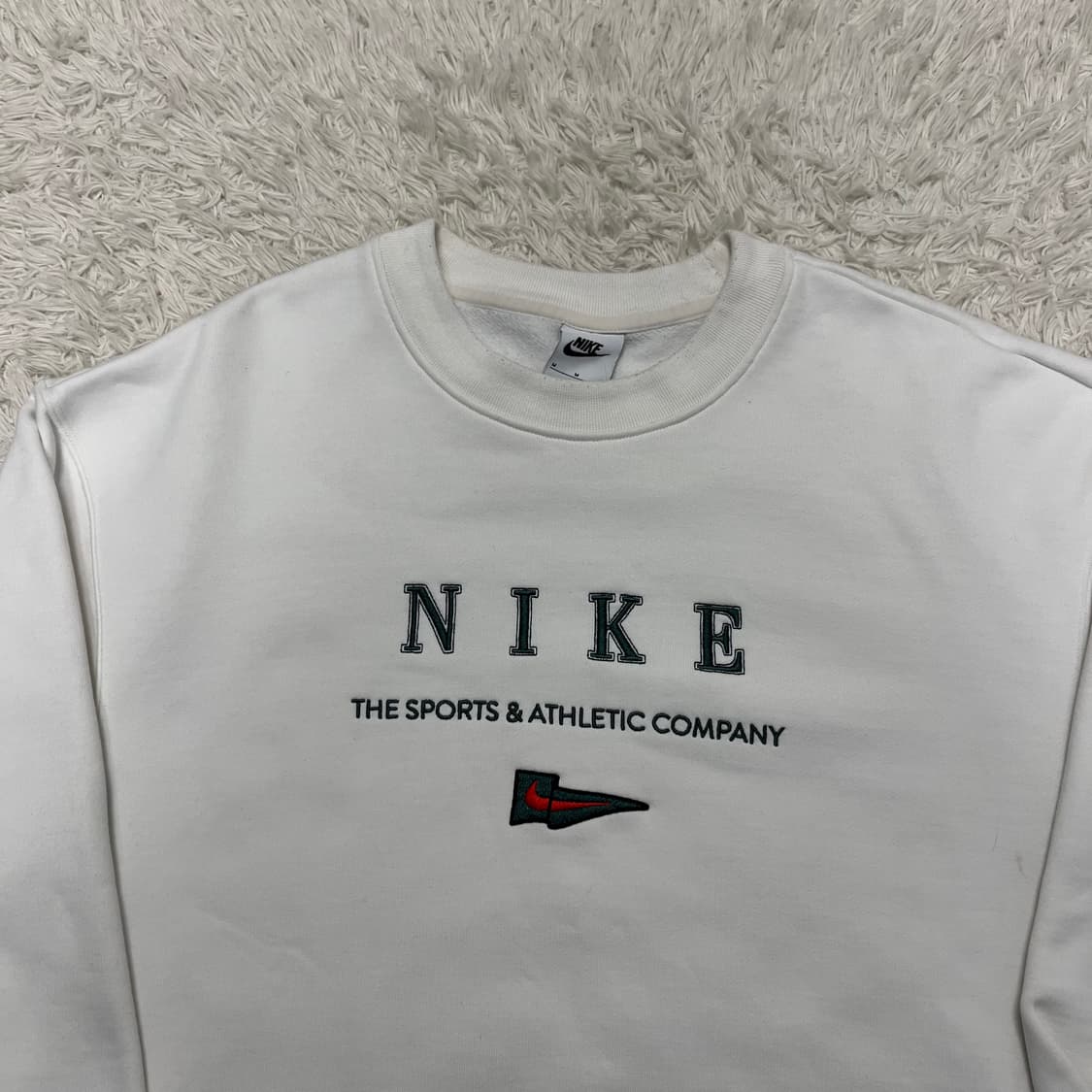 나이키 맨투맨 상품이미지2