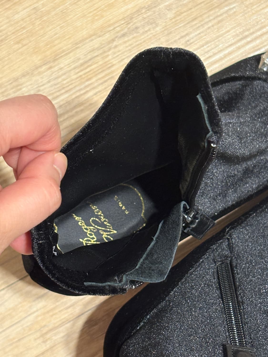 로저비비에 상품이미지6