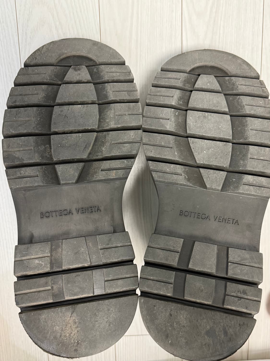 보테가베네타 타이어 부츠 42 상품이미지2