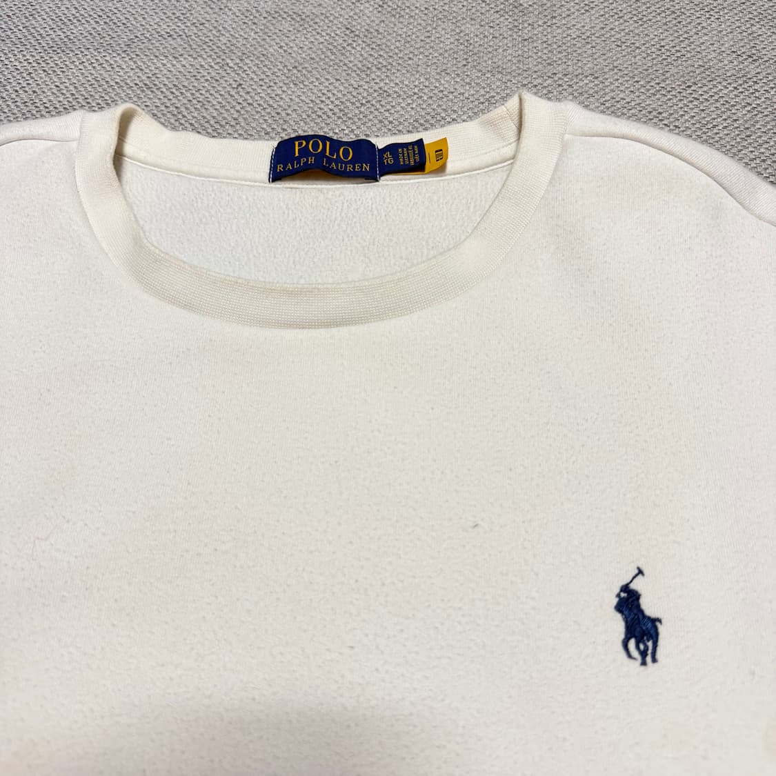 폴로 랄프로렌 화이트 기모 맨투맨 상품이미지3