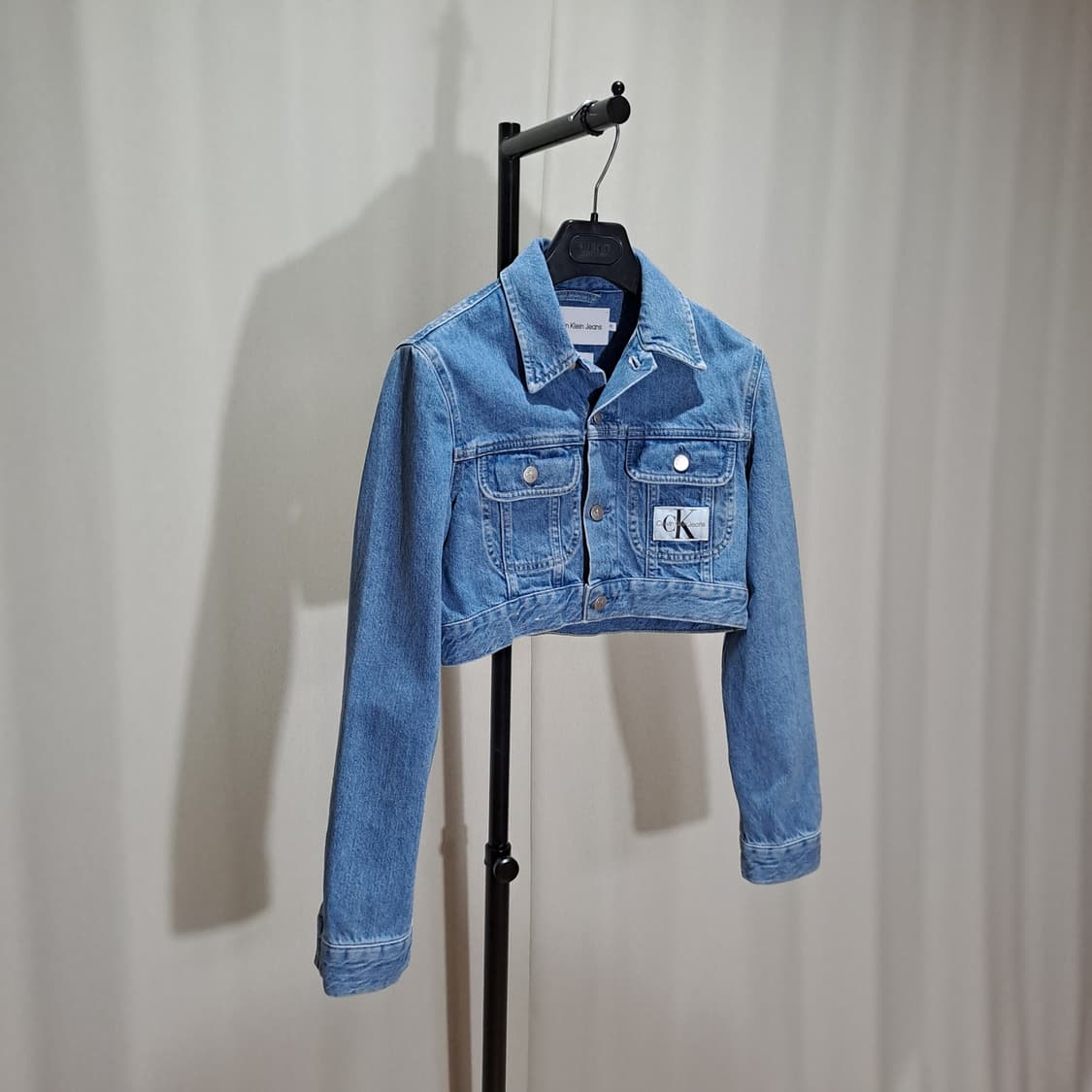 (택포) 여성 크롭 90s 데님 재킷 제니 장원영 착용 XS B505 상품이미지3