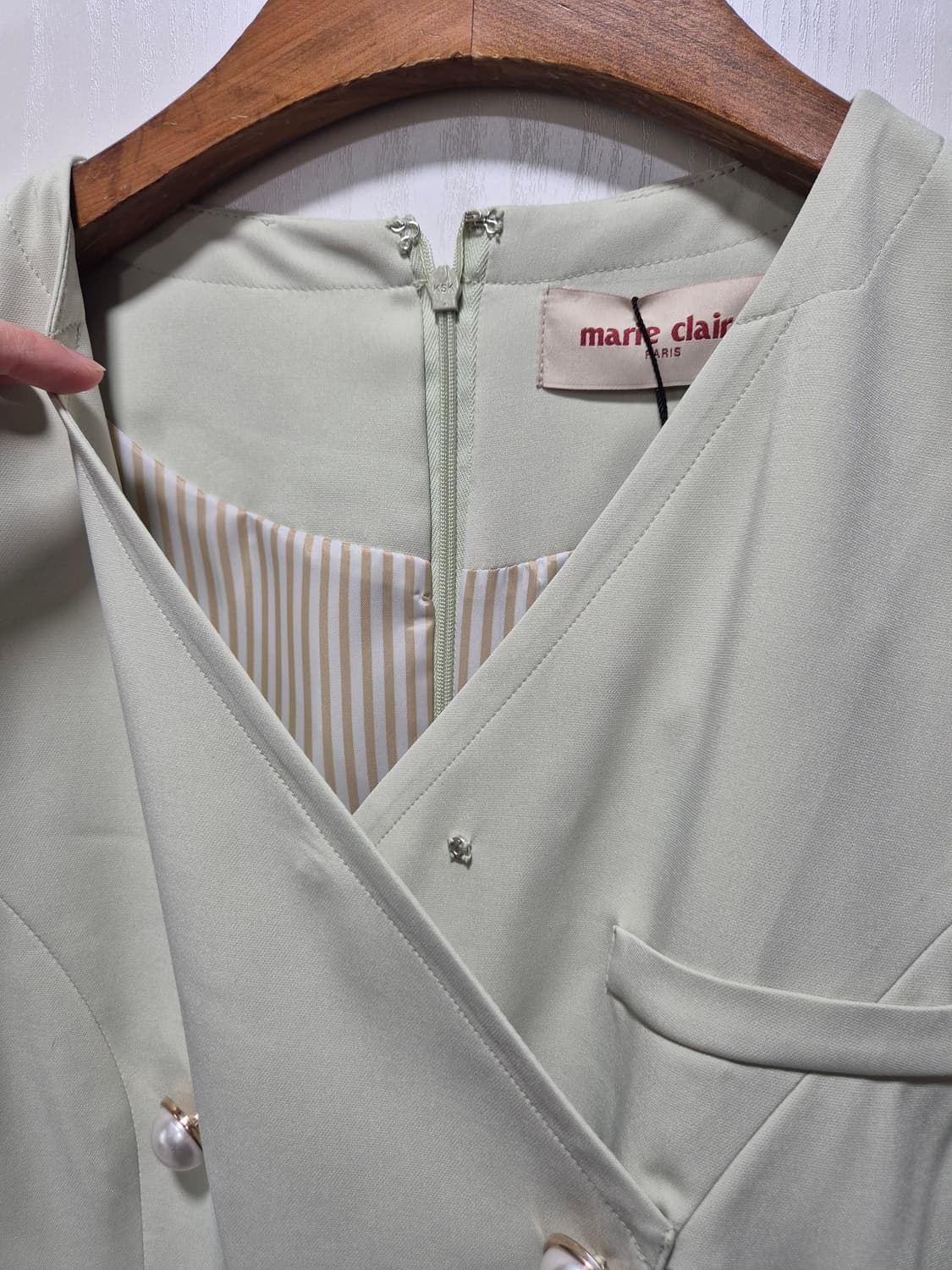 (세일)(새상품)마리끌레르 민트 더블버튼 플리츠 원피스 상품이미지3