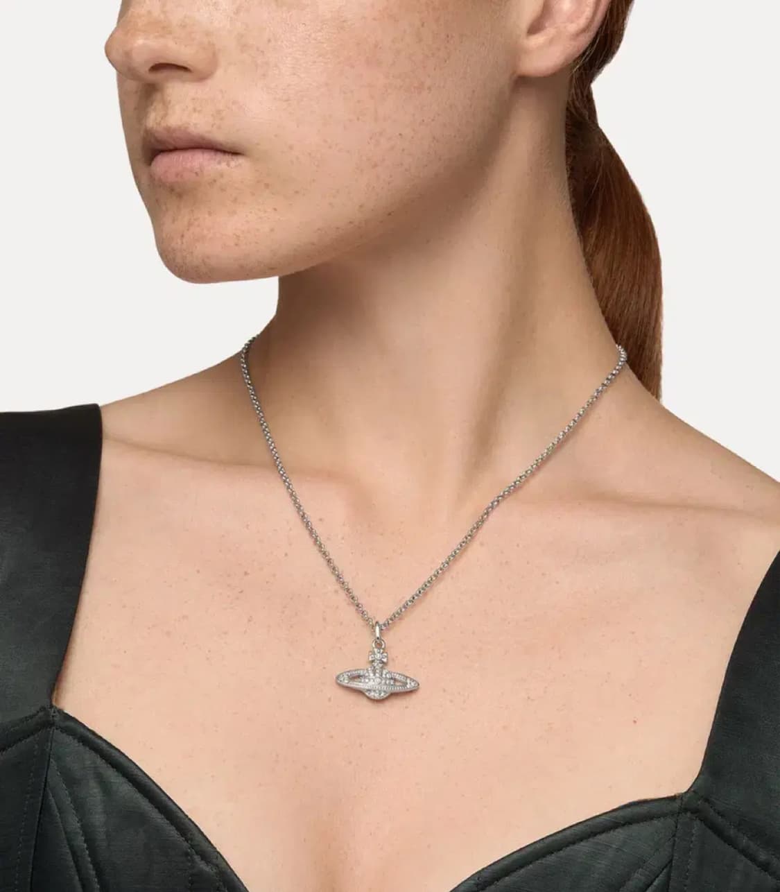 비비안웨스트우드 미니 바스 릴리프 펜던트 네크리스 (실버) 상품이미지9