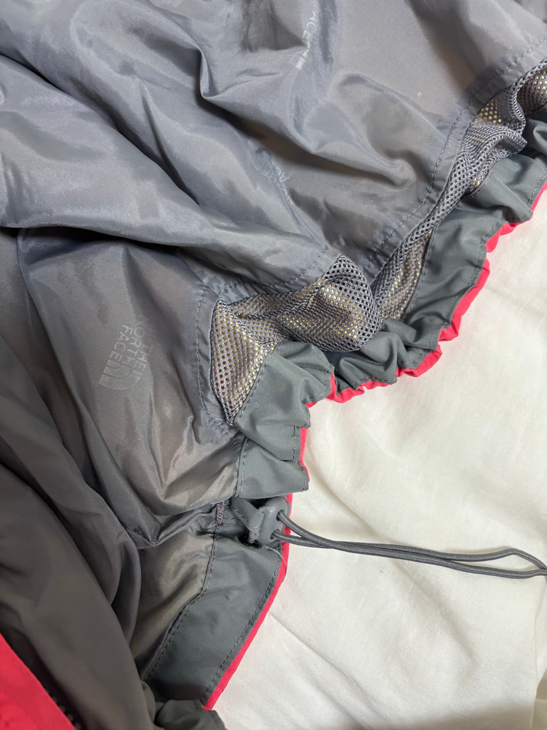 노스페이스 고어텍스 바람막이 (핑크/회색) 상품이미지4