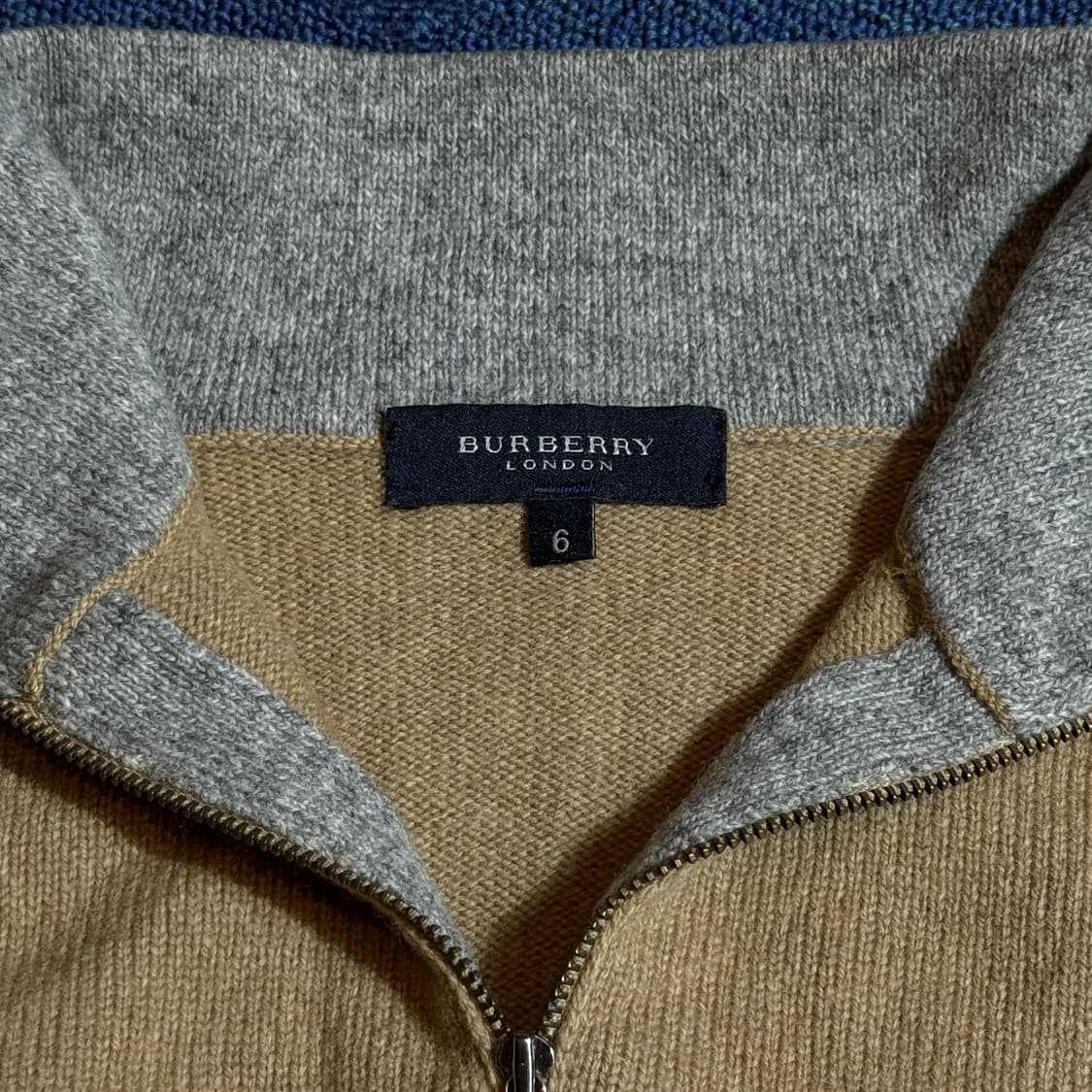 버버리 브라운 하프 니트집업 상품이미지4