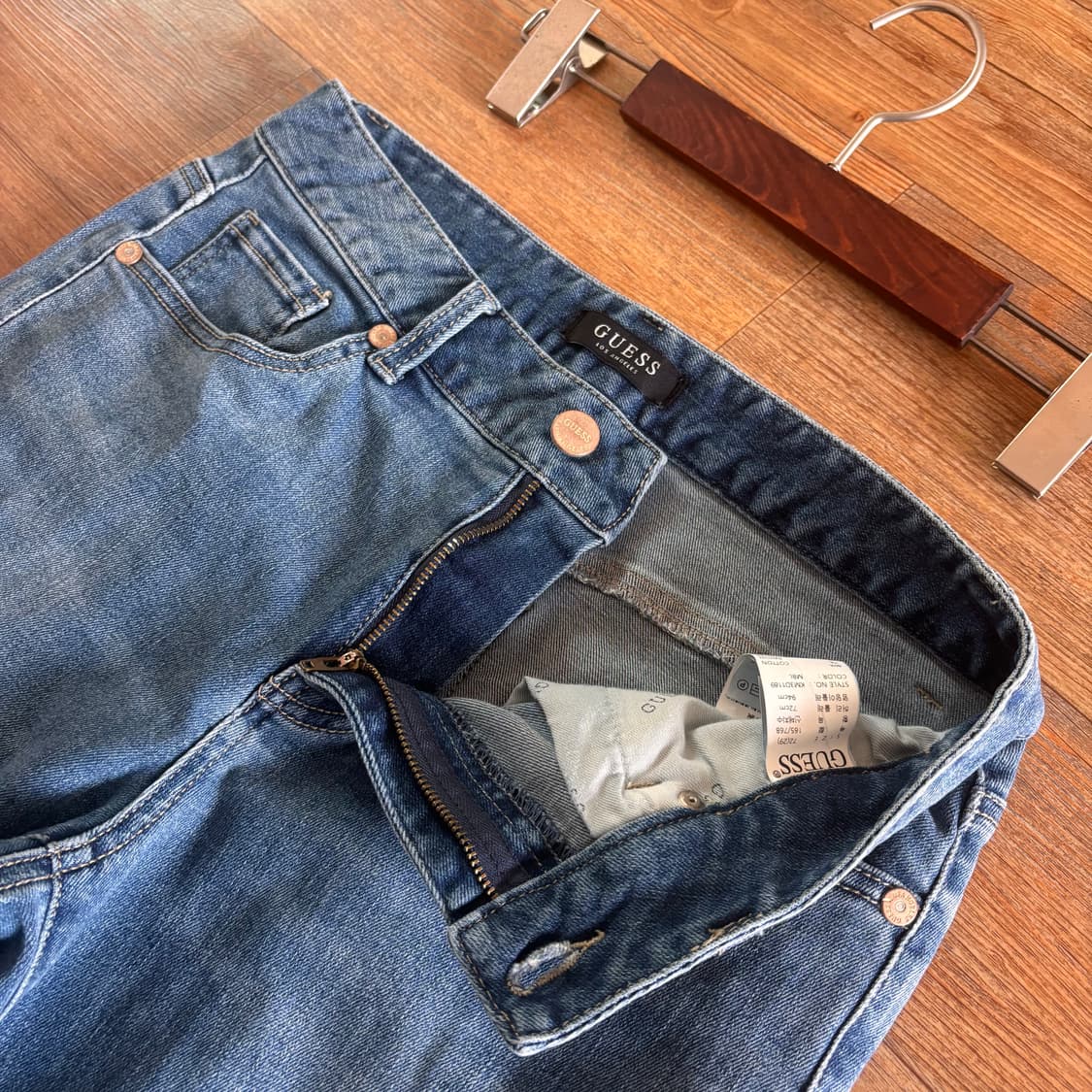 게스 데님 청바지 29 스판 슬림 테이퍼드 편안한 실루엣 상품이미지4