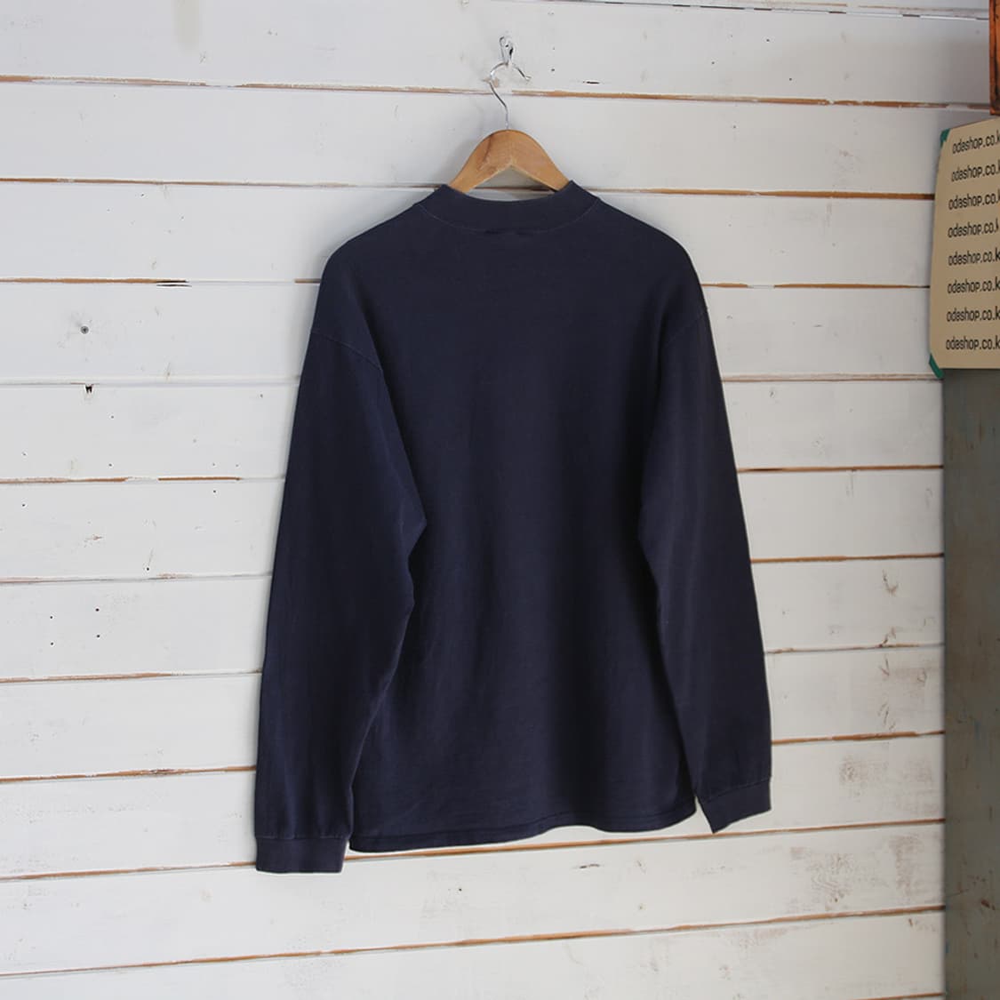 (착용컷) Lee 반폴라 롱 슬리브 (남성용 100-103) 상품이미지2