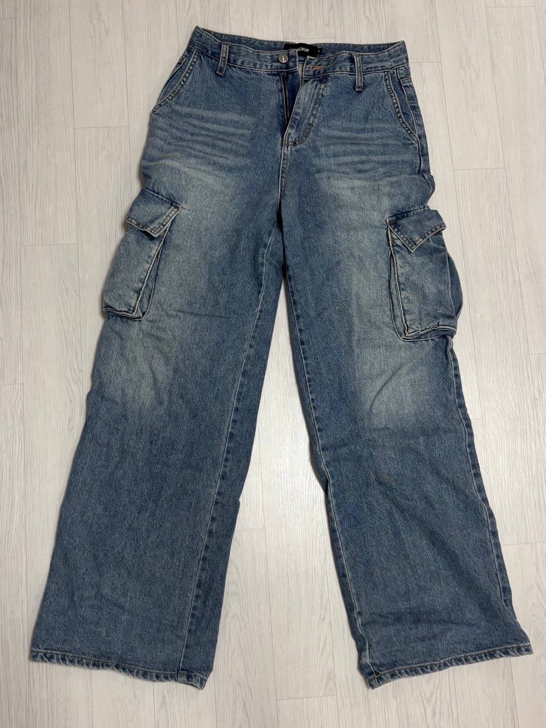 블랙업 데님 카고 팬츠 상품이미지1