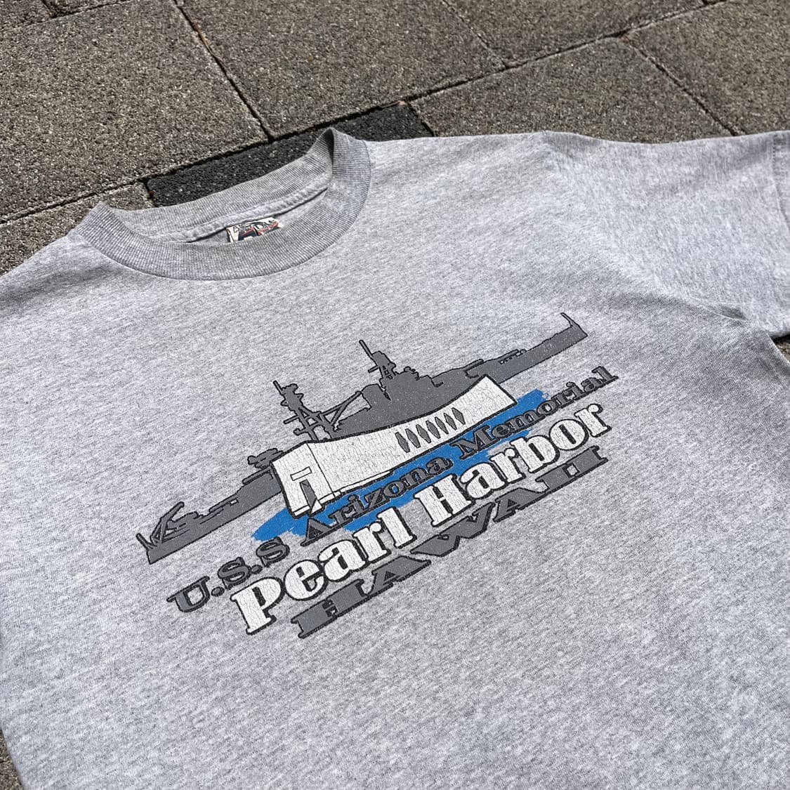 USS 애리조나 메모리얼 빈티지 티셔츠 (M) 상품이미지2