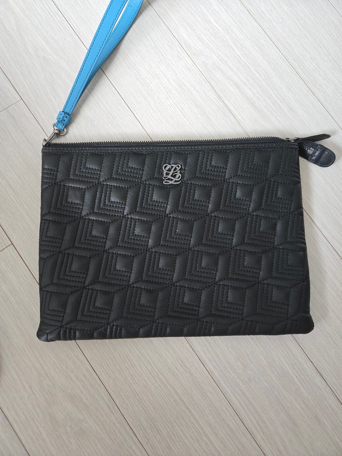 루이까또즈 클러치백 상품이미지7