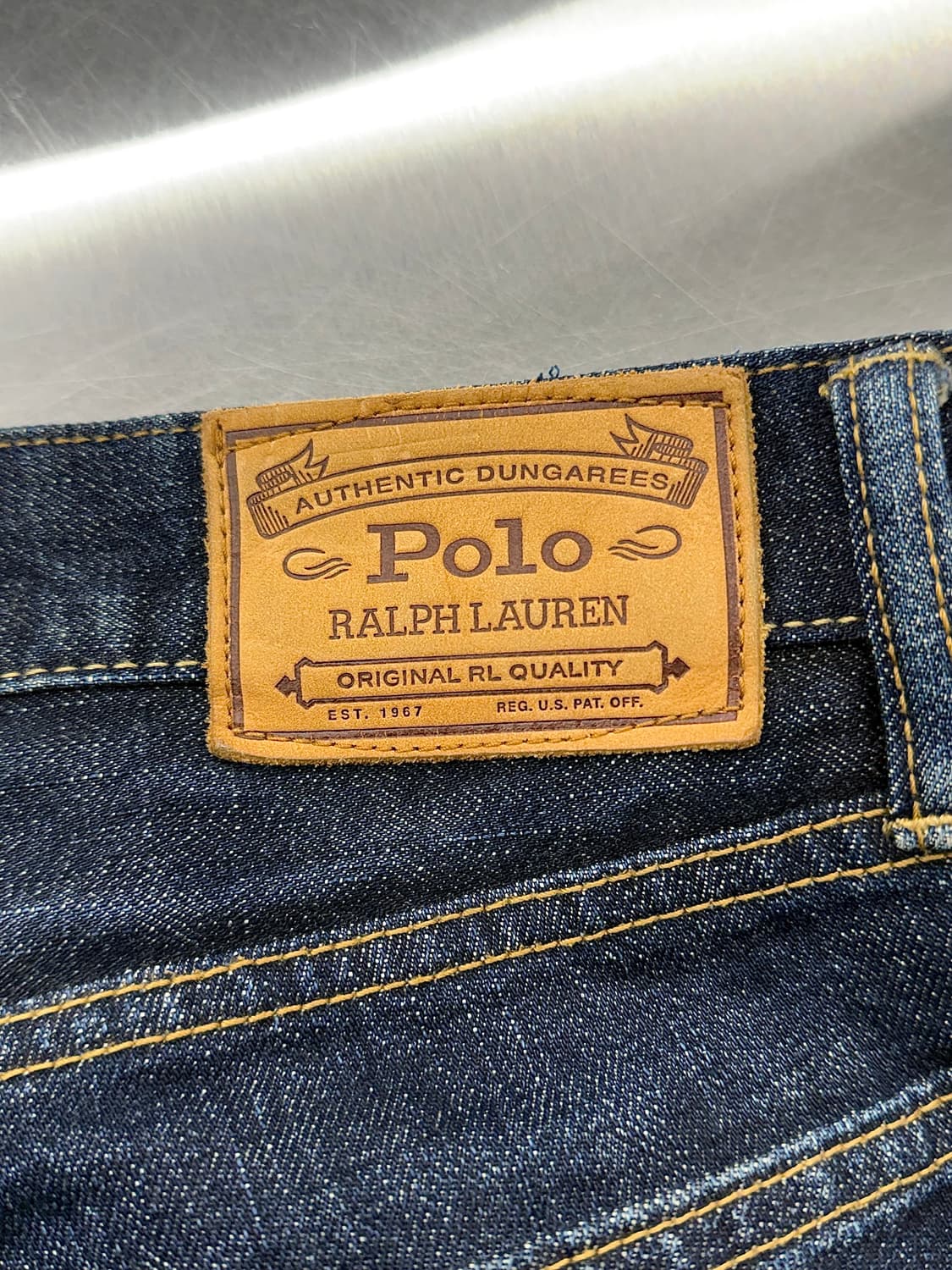 폴로 랄프로렌 버릭 진청 슬림 스트레이트 워싱 데님 팬츠 상품이미지10