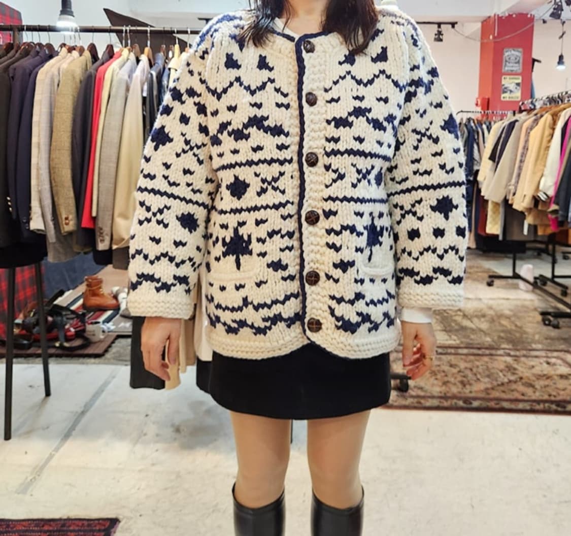 캐나다 핸드메이드 양모 인디언 코위찬 스웨터 cowichan 상품이미지1