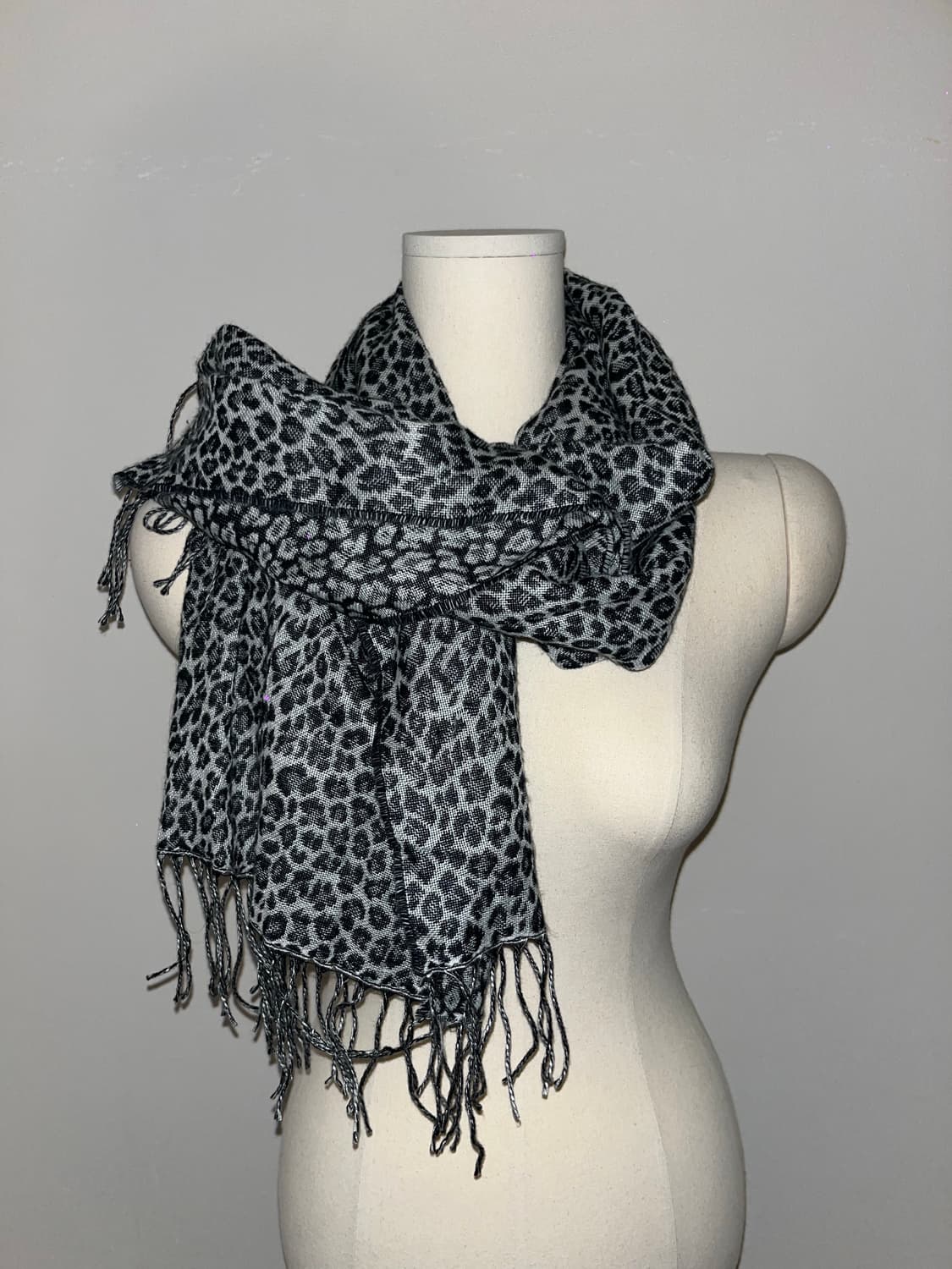 Japanese vintage leopard print scarf 상품이미지2