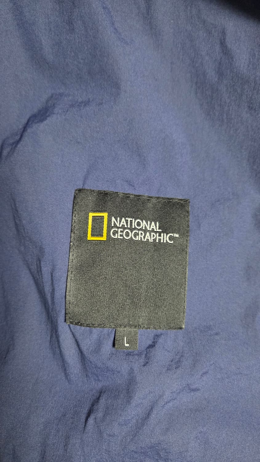 내셔널지오그래픽 네이비 바람막이  상품이미지6