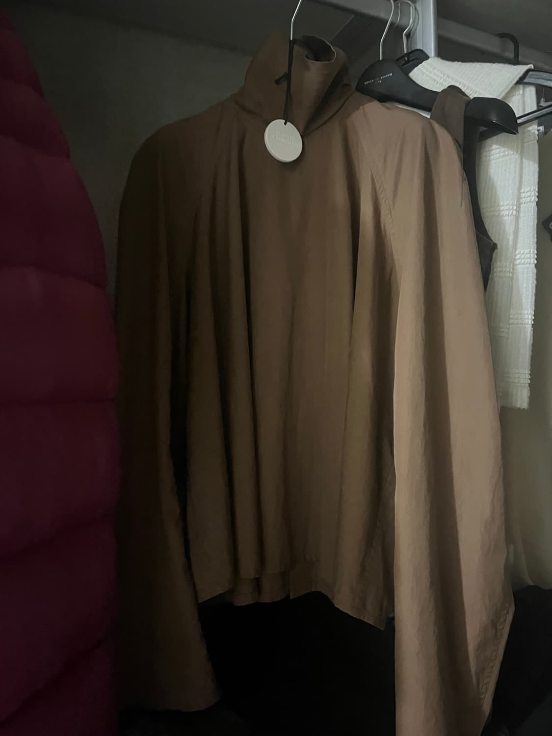 맥시블라우스 브라운 34 상품이미지3