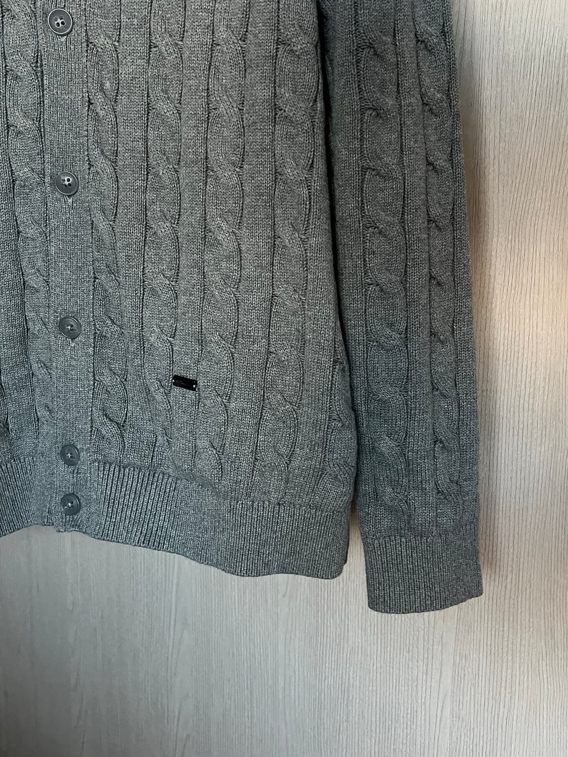 다니엘크레뮤 케이블 니트 가디건 105사이즈 새제품 상품이미지3