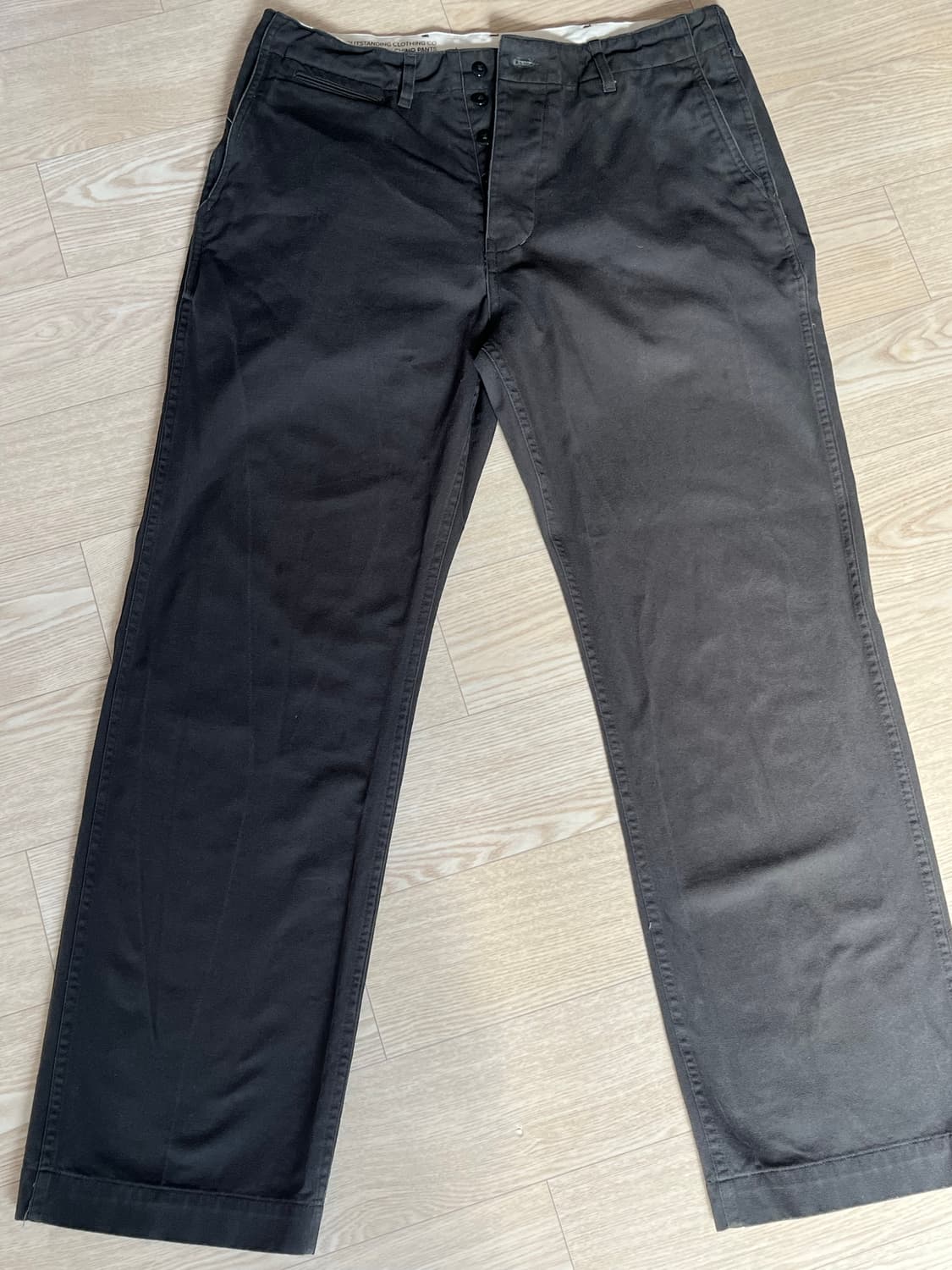 아웃스탠딩 치노팬츠 상품이미지1