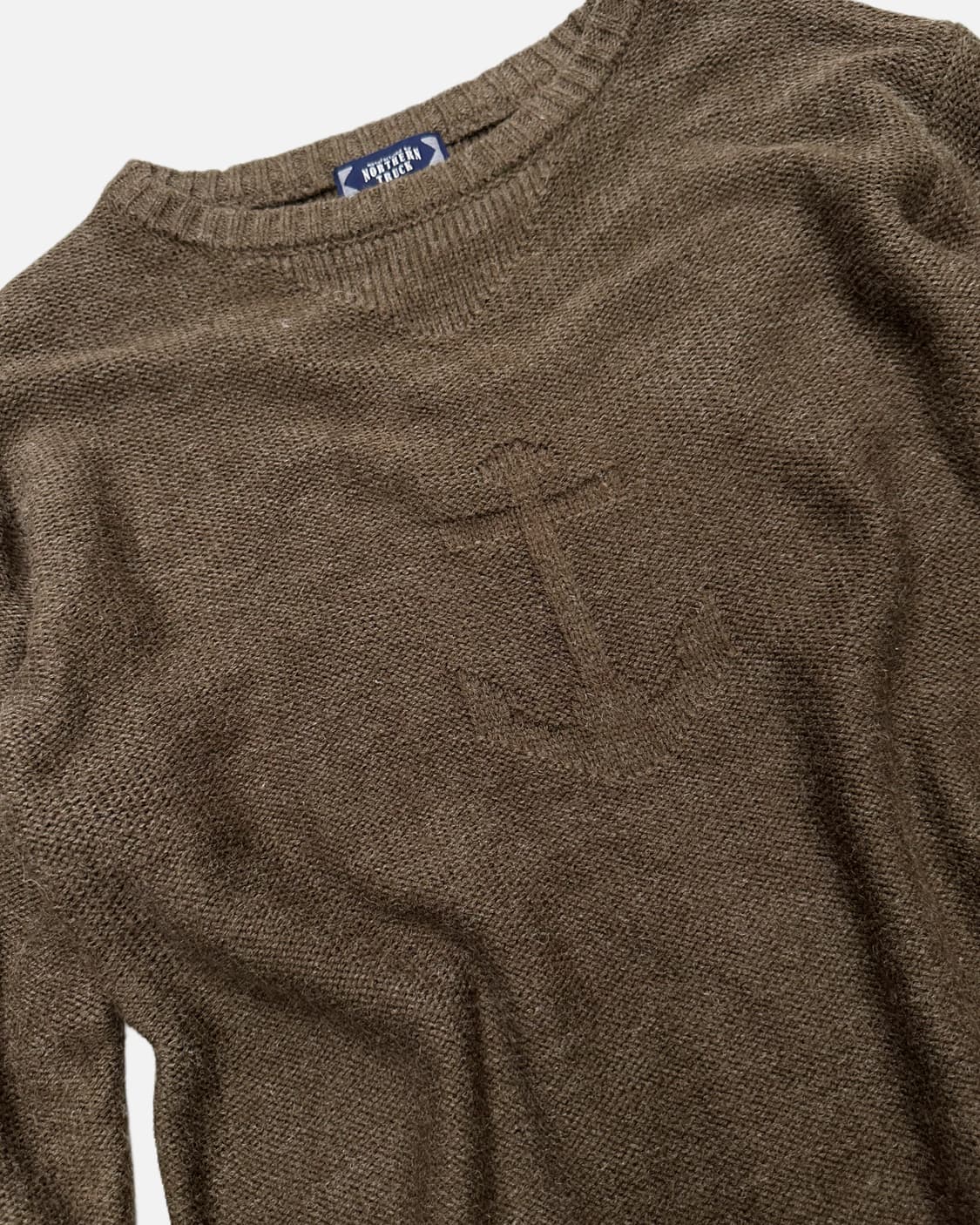 engraving anchor brown knit 상품이미지1