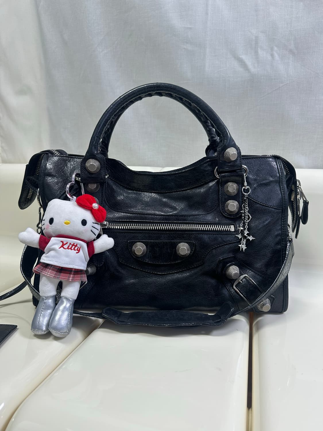 [A 정품] 발렌시아가 자이언트 시티 모터백 미디움 블랙 상품이미지7