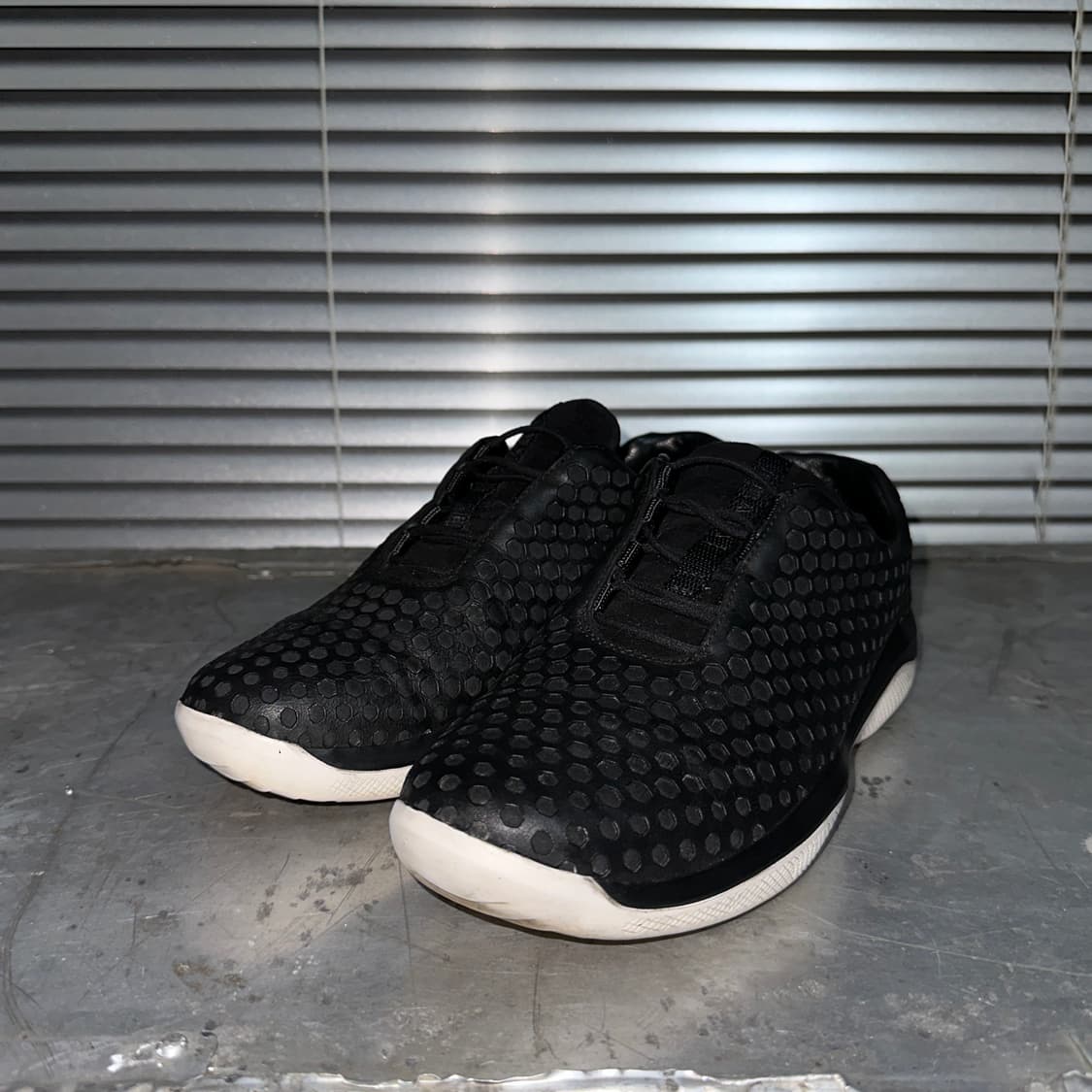 00s 빈티지 프라다 스포츠 가죽 스니커즈 상품이미지2