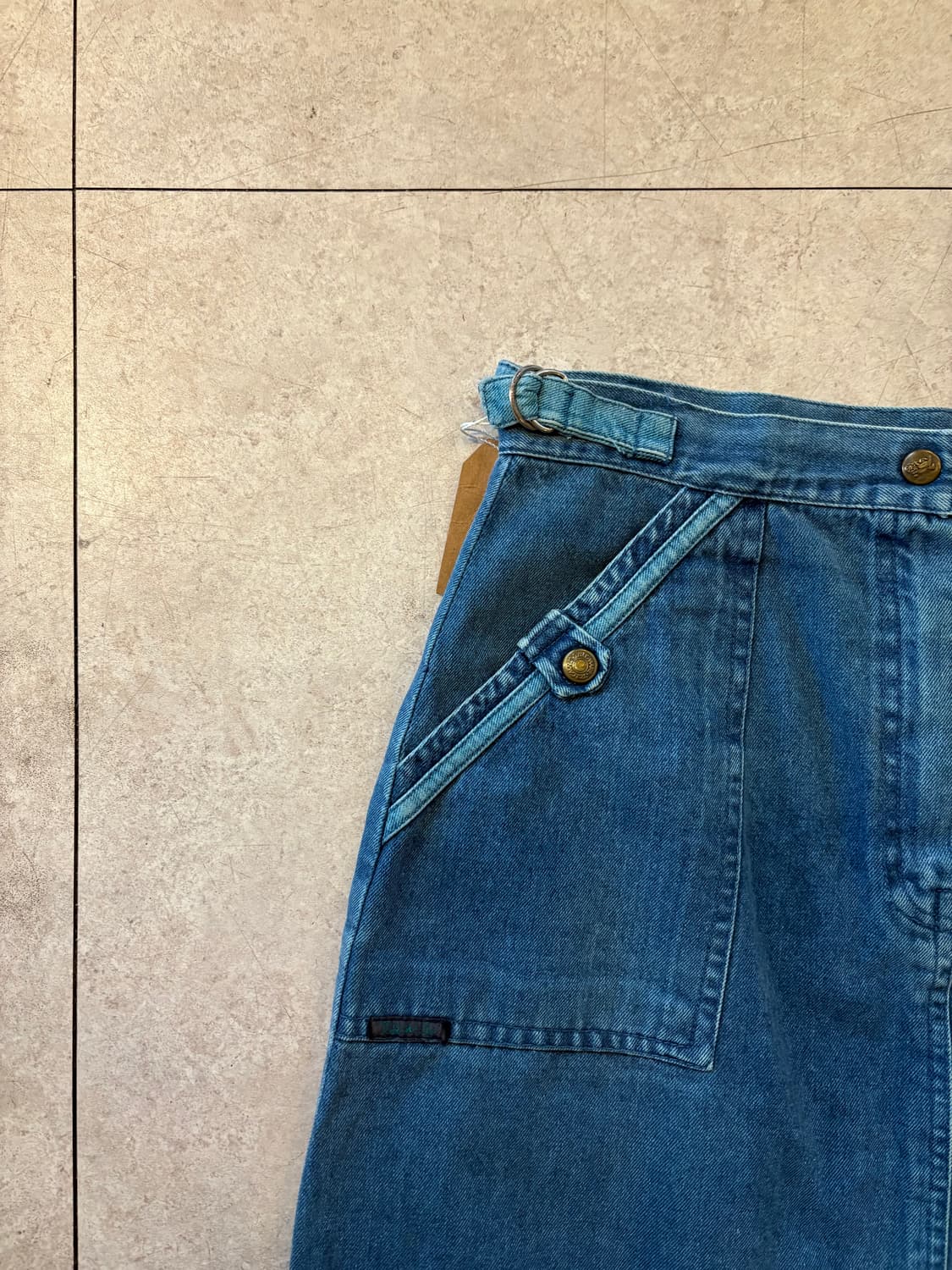 벨트 포인트 데님 스커트 상품이미지2