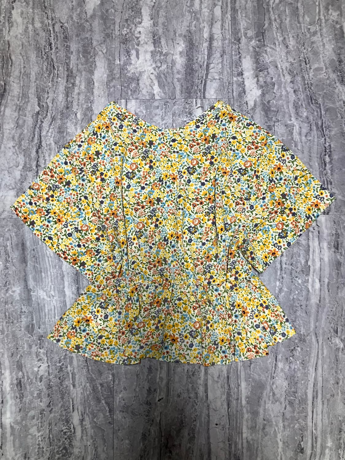 일본빈티지 달천깔페어리 프린세스 플라워 퍼퓰럼티셔츠 상품이미지1