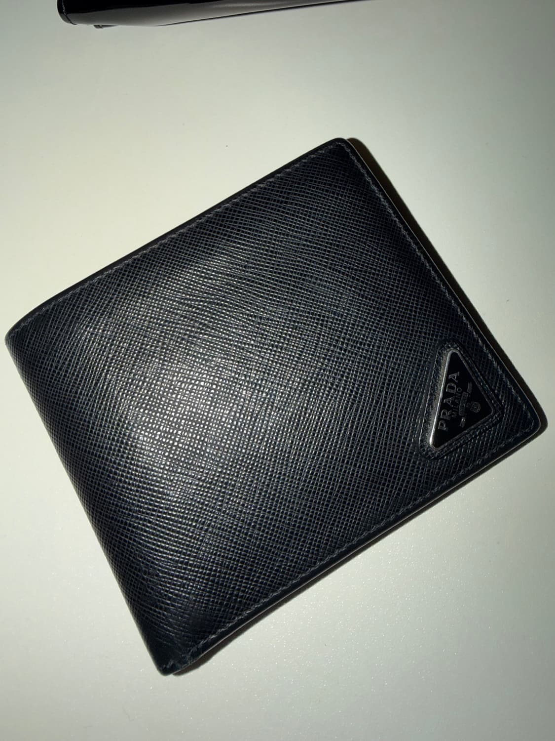 프라다 삼각로고 사피아노 반지갑 상품이미지1