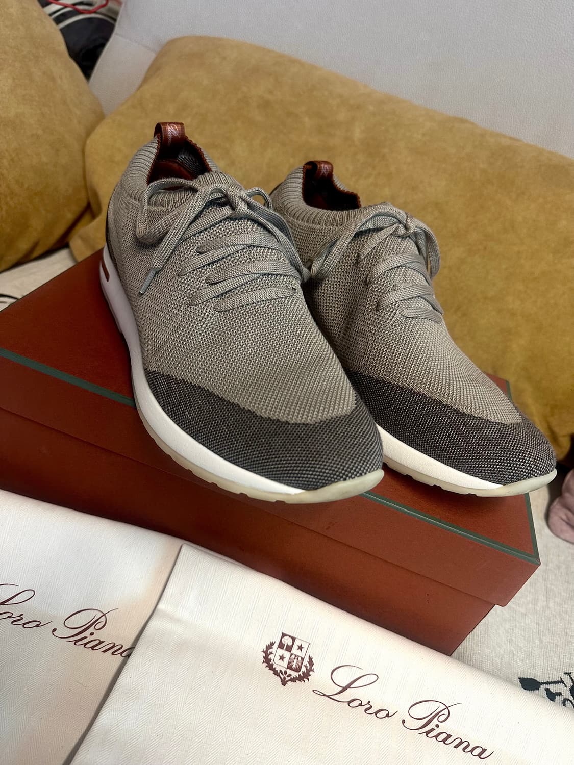 로로피아나 360 LP 플렉시 워크 스니커즈/42사이즈 상품이미지2