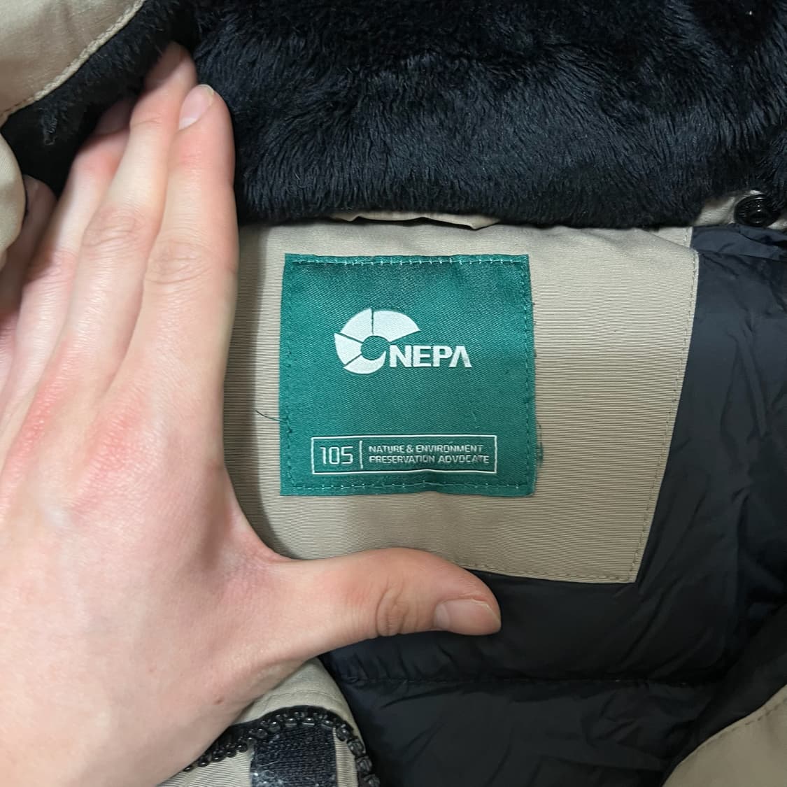 네파 남성 로고 헤비 구스다운 후드 패딩 XL/105  상품이미지6