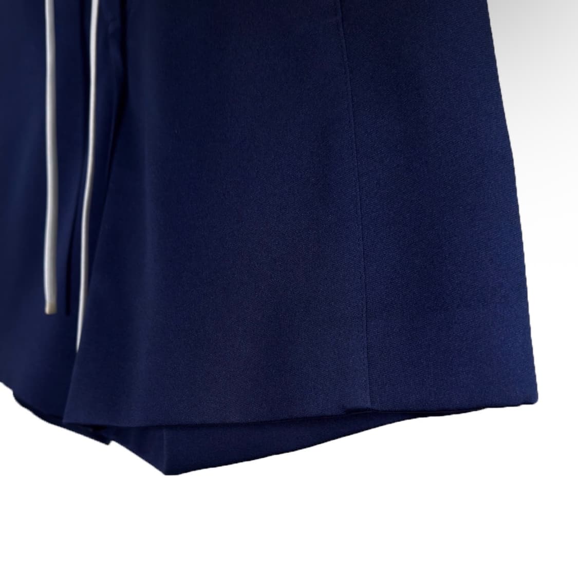 [42] 미우미우 남성 콘트라스트 드로우스트링 새틴 버뮤다 팬츠 반바지 상품이미지4