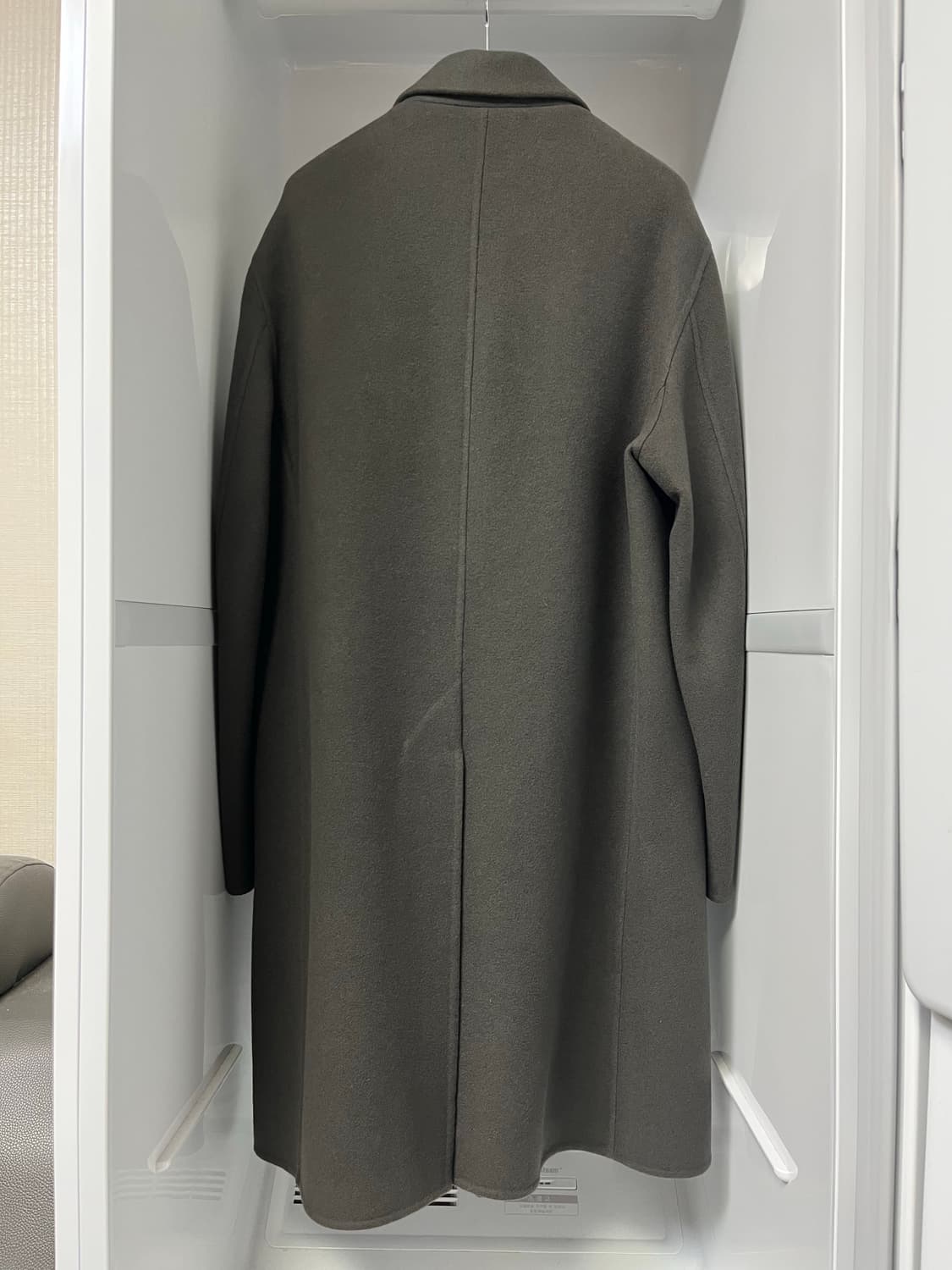 솔리드옴므 23fw 다크그레이 캐시미어 핸드메이드 코트 48사이즈 상품이미지2