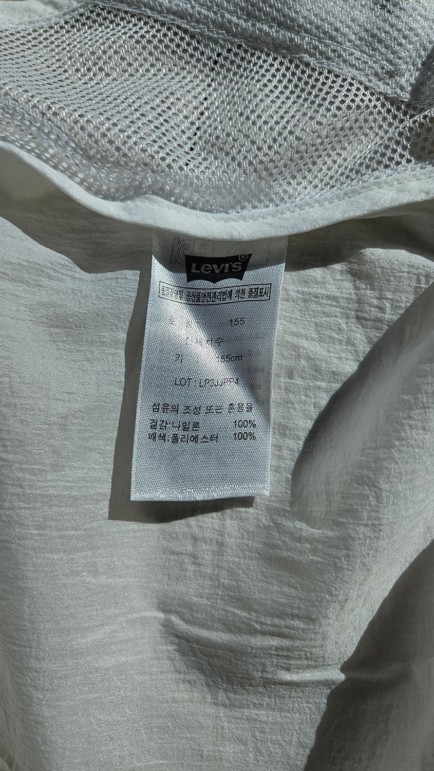 리바이스 바람막이 - WOMEN XS 상품이미지5