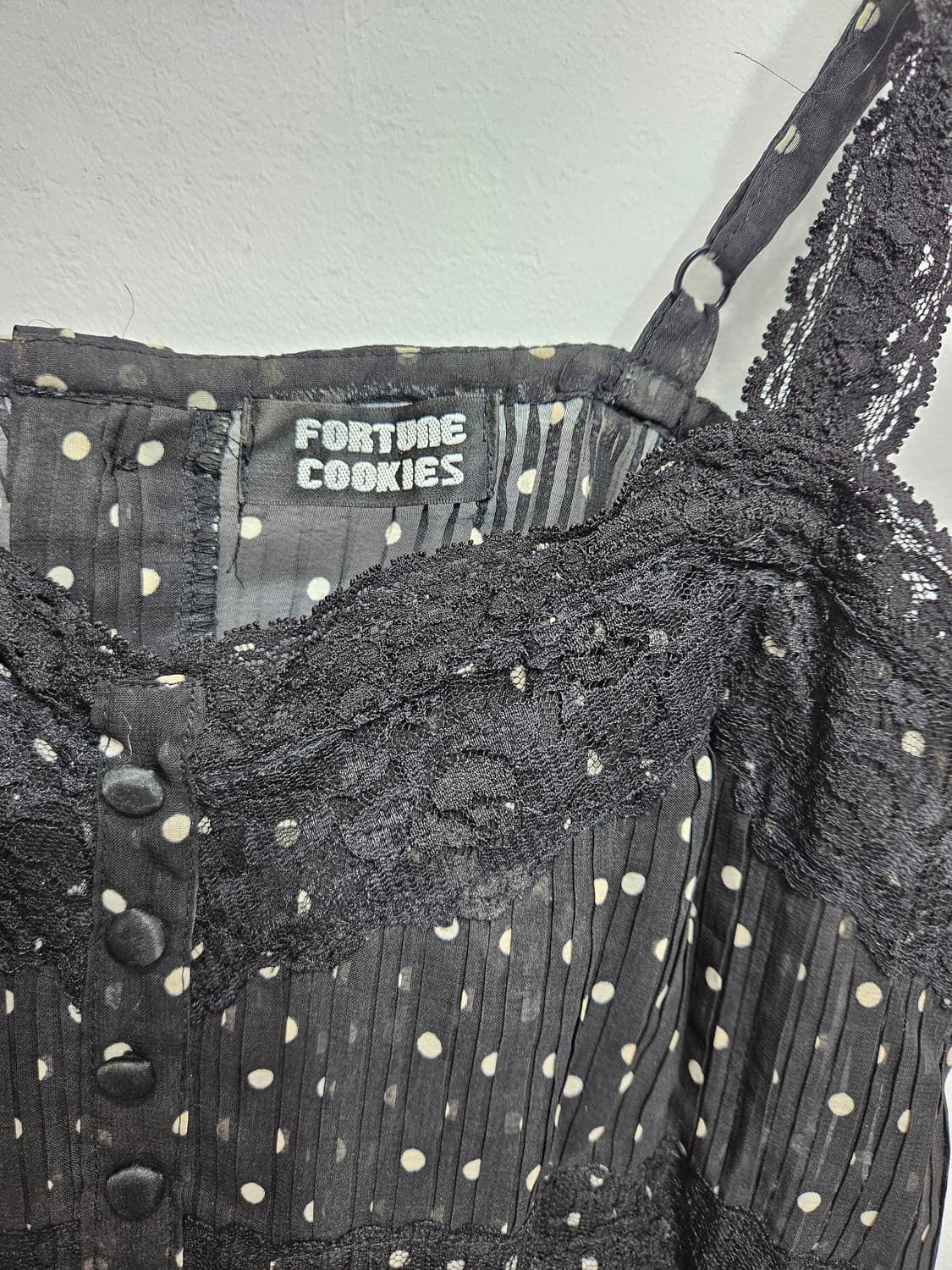 블랙 도트 슬리브리스 탑 상품이미지3