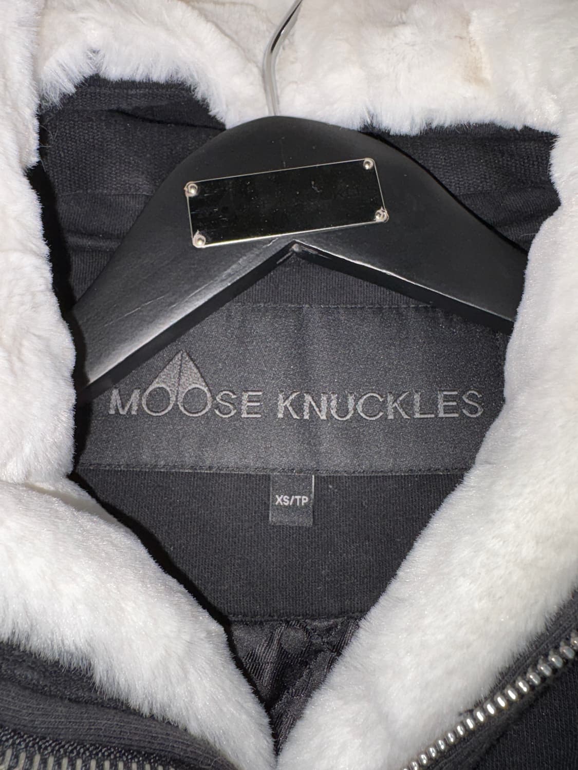 무스너클 버니스웨터 상품이미지3