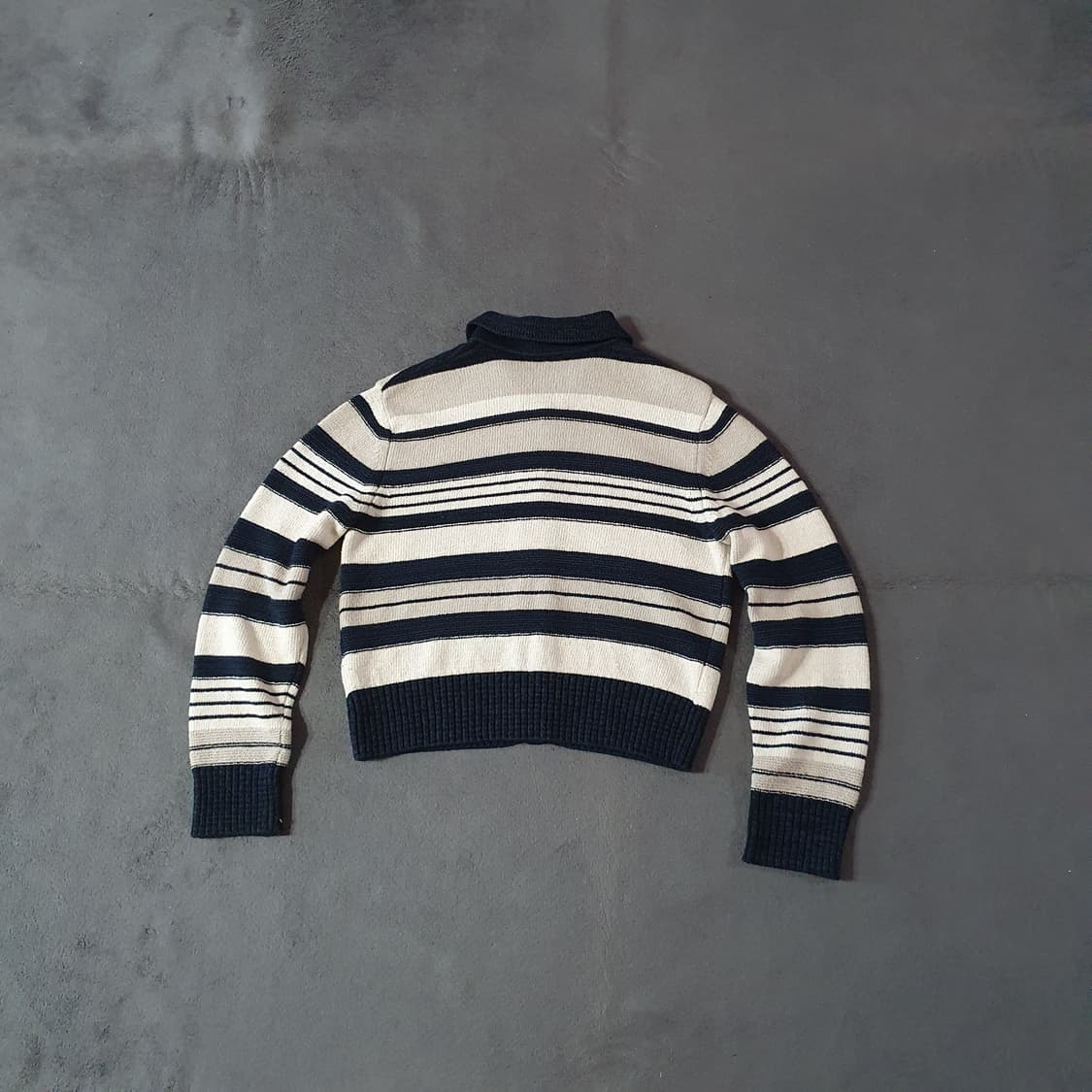 르바 멀티 스트라이프 가디건 상품이미지3